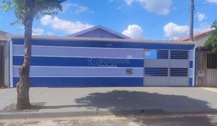 Casa para venda em Jardim Roberto Selmi Dei de 250.00m² com 2 Quartos e 2 Garagens
