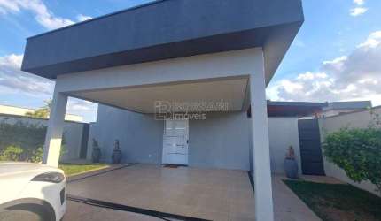 Casa de Condomínio para venda em Condomínio Buona Vita de 120.00m² com 2 Quartos, 1 Suite e 2 Garagens