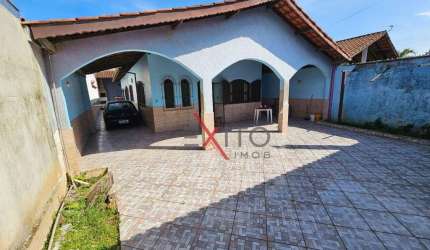 Casa para venda em Vista Linda de 171.00m² com 4 Quartos e 3 Garagens