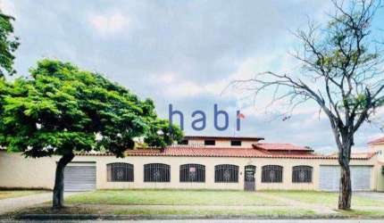 Casa para alugar em Parque Campolim de 340.00m² com 3 Quartos e 1 Suite