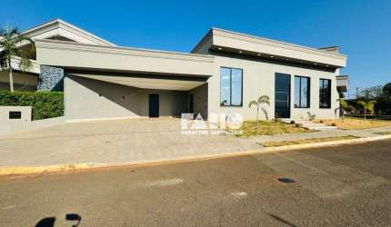 Casa de Condomínio para venda em Condominio Golden Park Residence de 226.00m² com 3 Quartos, 3 Suites e 3 Garagens