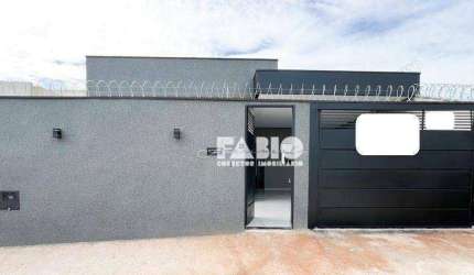 Casa para venda em Miravista Residencial de 91.00m² com 3 Quartos, 1 Suite e 2 Garagens