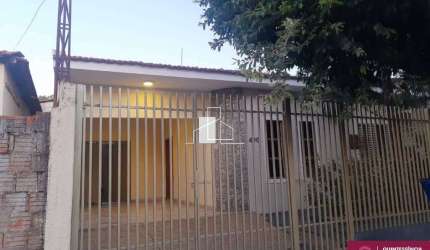 Casa para venda em Jardim João Paulo Ii de 220.00m² com 3 Quartos e 1 Suite