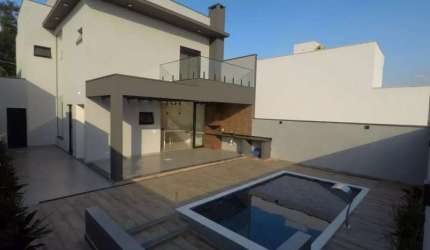 Casa para venda em Jardim Residencial Campos Do Conde de 250.00m² com 3 Quartos, 3 Suites e 4 Garagens