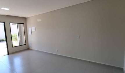 Casa para venda em Residencial Firenze de 120.00m² com 3 Quartos, 1 Suite e 2 Garagens