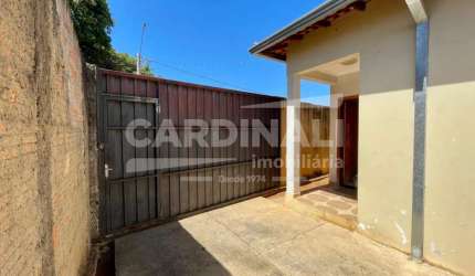 Casa para venda em Jardim Hikari de 105.00m² com 3 Quartos, 1 Suite e 4 Garagens