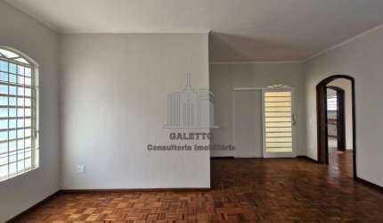 Casa para venda em Jardim Guarani de 400.20m² com 4 Quartos, 1 Suite e 4 Garagens