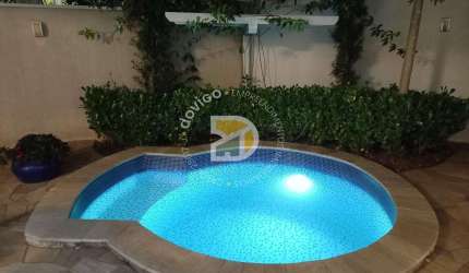 Casa para venda em Parque Residencial Murayama de 280.00m² com 3 Quartos, 2 Suites e 4 Garagens