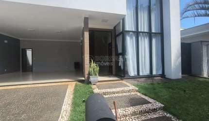 Casa de Condomínio para venda em Residencial Village Damha de 293.00m² com 3 Quartos, 3 Suites e 4 Garagens