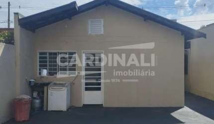 Casa para venda em Jardim Roberto Selmi Dei de 106.00m² com 2 Quartos e 3 Garagens