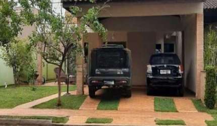 Sobrado para venda em Centro de 314.25m² com 5 Quartos, 5 Suites e 4 Garagens