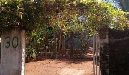 Casa para venda em Vila Morumbi de 100.00m² com 2 Quartos, 2 Suites e 7 Garagens