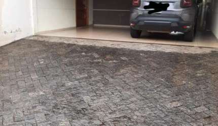 Casa para venda em Vila Harmonia de 135.00m² com 2 Quartos, 1 Suite e 2 Garagens