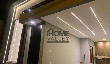 Casa para venda em Pinheirinho de 156.00m² com 3 Quartos, 1 Suite e 2 Garagens