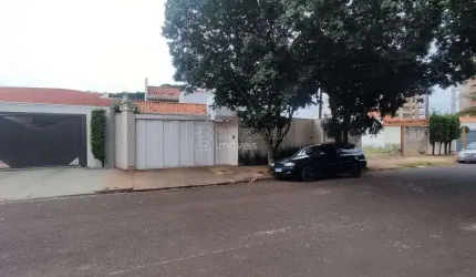 Casa para venda em Vila Harmonia de 295.00m² com 5 Quartos, 1 Suite e 2 Garagens