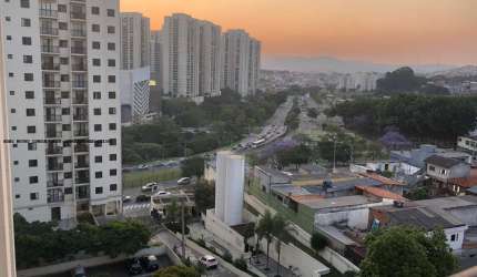 Apartamento para venda em Portal Dos Gramados de 55.00m² com 2 Quartos e 1 Garagem
