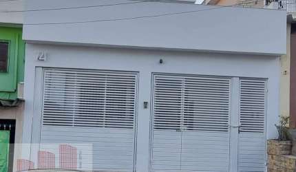 Sobrado para venda em Taboão de 130.00m² com 3 Quartos, 2 Suites e 2 Garagens