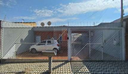Casa para venda em Parque Paulistano de 240.00m² com 4 Quartos, 2 Suites e 3 Garagens