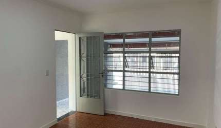 Casa para venda em Jardim Guaíba de 125.00m² com 2 Quartos e 2 Garagens