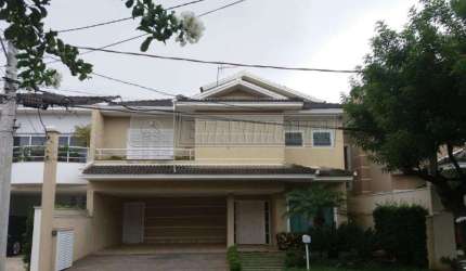 Casa de Condomínio para venda em Aparecidinha de 420.00m² com 3 Quartos, 3 Suites e 4 Garagens