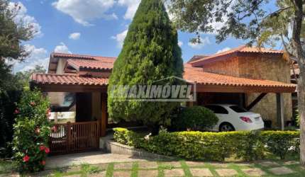 Casa para alugar em Além Ponte de 478.00m² com 3 Quartos, 2 Suites e 4 Garagens