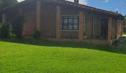 Chácara para venda em Guarapiranga de 414.00m² com 4 Quartos, 4 Suites e 5 Garagens