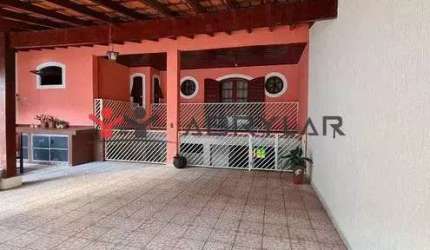 Casa para venda em Tulipas de 285.00m² com 2 Quartos e 5 Garagens