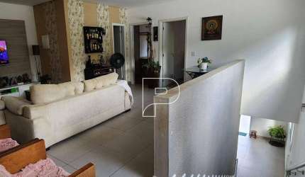 Casa de Condomínio para venda e aluguel em Granja Viana de 280.00m² com 4 Quartos, 1 Suite e 3 Garagens