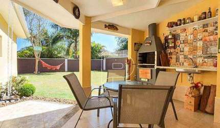 Casa de Condomínio para venda em Parque Das Artes de 344.00m² com 4 Quartos, 4 Suites e 6 Garagens
