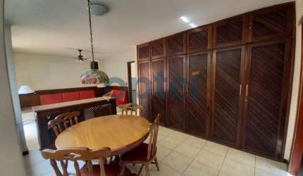 Sobrado para venda em Anchieta de 350.00m² com 4 Quartos, 2 Suites e 4 Garagens