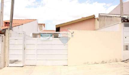 Casa para venda em Jardim Santa Madre Paulina de 106.10m² com 2 Quartos e 6 Garagens