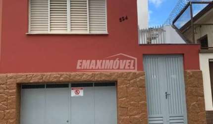 Casa para alugar em Centro de 69.00m² com 2 Quartos e 1 Garagem