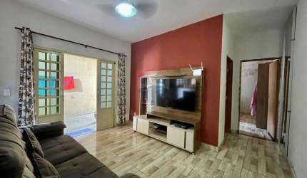 Casa para venda em Jardim Ipê Vii de 130.00m² com 3 Quartos e 1 Garagem