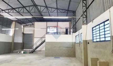Galpão / Depósito / Armazém para alugar em Boa Vista de 400.00m² com 4 Garagens