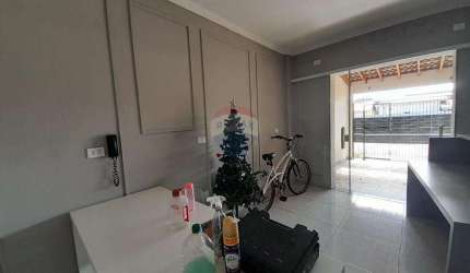 Prédio Comercial para alugar em Jardim Santana de 100.00m² com 4 Quartos