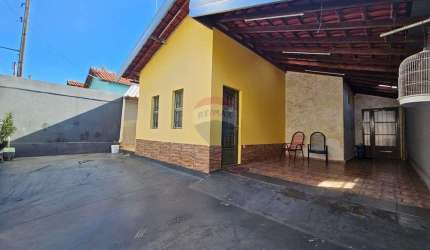 Casa para venda em Jardim Boa Vista de 150.00m² com 3 Quartos, 1 Suite e 3 Garagens