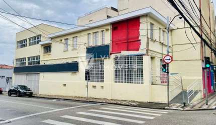 Casa para alugar em Centro de 433.00m² com 3 Quartos