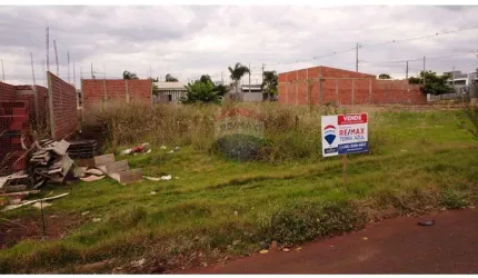 Terreno para venda em Santa Terezinha De Itaipu de 300.00m²