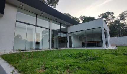 Casa de Condomínio para venda e aluguel em Cumbari de 208.00m² com 3 Quartos, 3 Suites e 5 Garagens