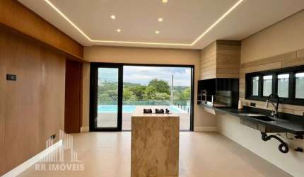 Casa para venda em Sítio Do Morro de 335.00m² com 3 Quartos, 3 Suites e 4 Garagens