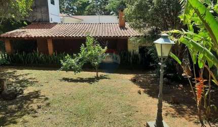 Prédio Comercial para alugar em Jardim América de 695.00m² com 5 Quartos, 5 Suites e 6 Garagens