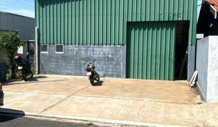 Sala Comercial para venda em Jardim São Francisco de 200.00m² com 2 Garagens