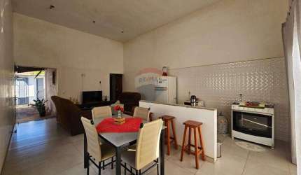 Casa para venda em Jardim Novo I de 70.00m² com 2 Quartos e 4 Garagens