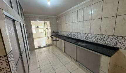 Casa para alugar em Loteamento Inocoop de 75.00m² com 2 Quartos e 1 Garagem