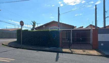 Casa para venda em Jardim Maria Bonati Bordignon de 125.00m² com 3 Quartos e 2 Garagens