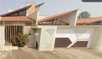 Casa para venda em Jardim Murayama de 225.90m² com 3 Quartos, 1 Suite e 2 Garagens