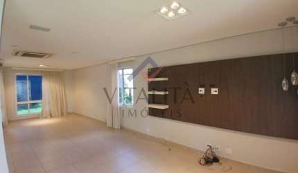 Casa para alugar em Jardim Botânico de 220.00m² com 3 Quartos, 3 Suites e 4 Garagens