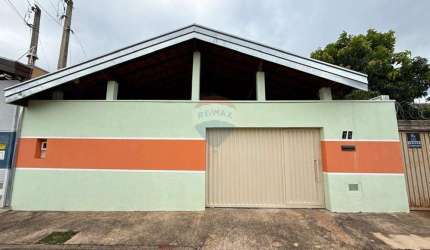 Casa para venda em Jardim Eldorado de 115.00m² com 3 Quartos, 1 Suite e 3 Garagens