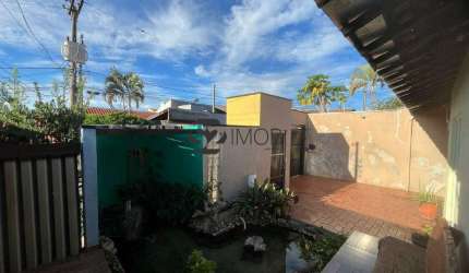 Casa de Condomínio para venda em Jardim Cristina de 120.00m² com 2 Quartos, 1 Suite e 2 Garagens