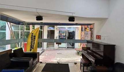 Prédio Comercial para venda em Condomínio Centro Comercial Alphaville de 170.00m²